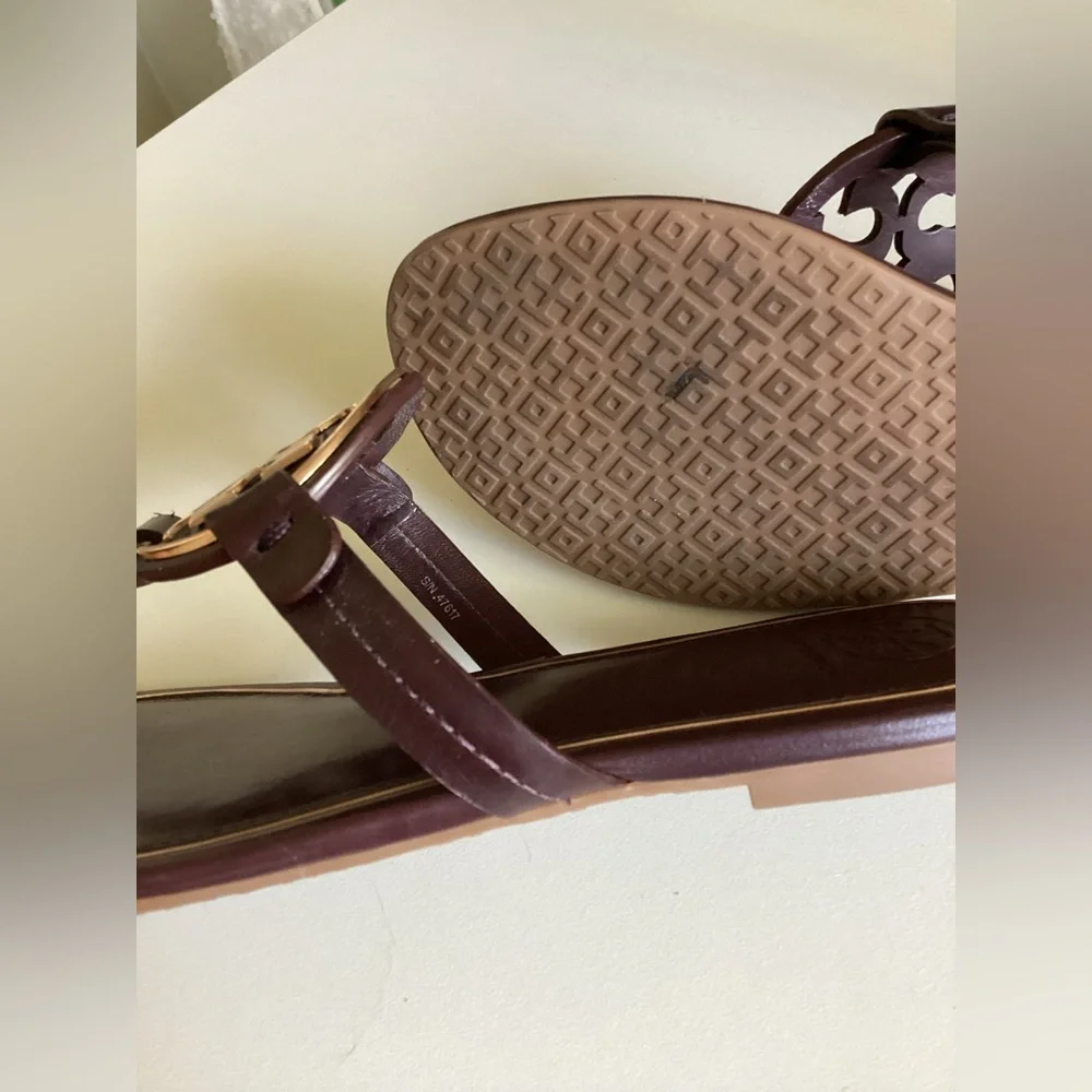 Tory Burch Metal Sandal - Picture 9 of 10